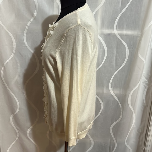 Charter Club Beige Button Down Cardigan With Flower Petals, Size Medium - Picture 3 of 7